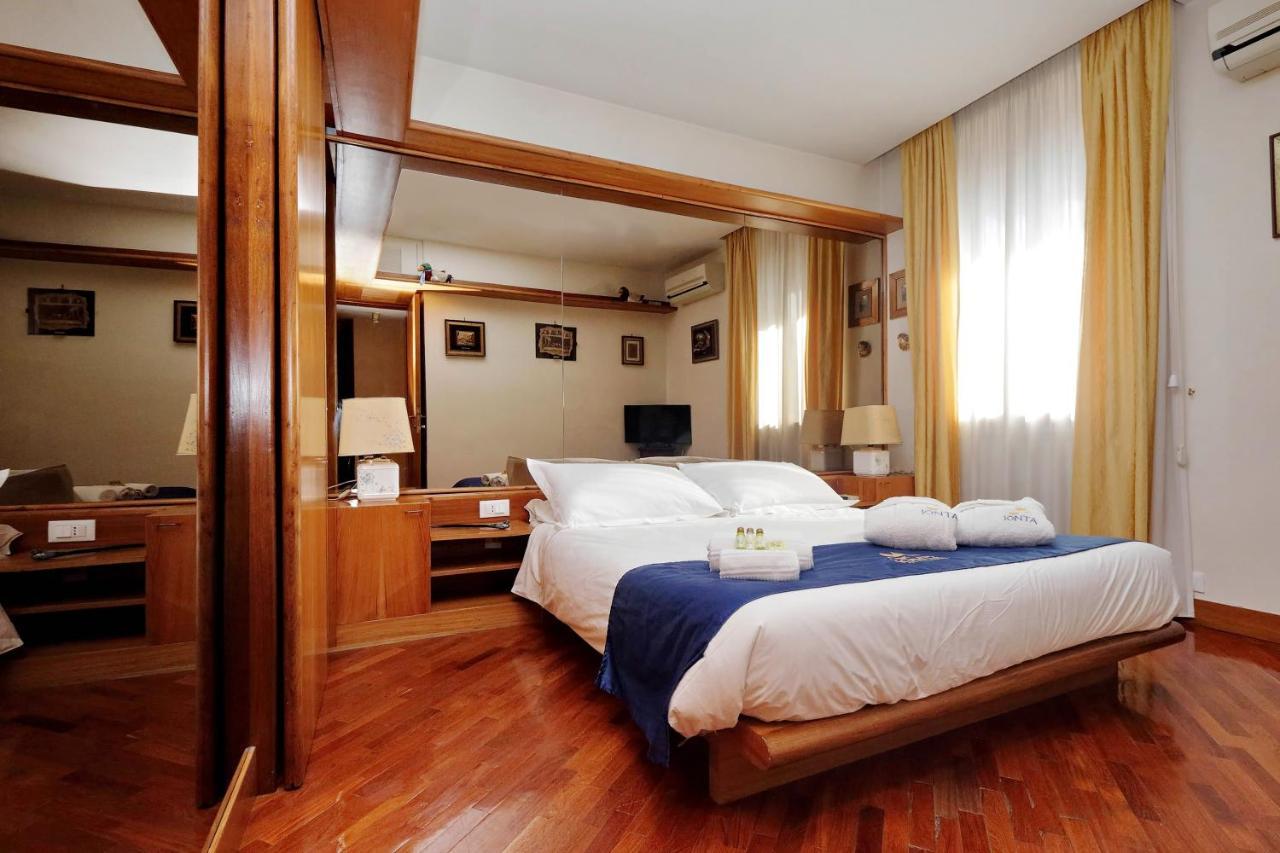 Frattina Family Romantic Superior Suite Exterior foto