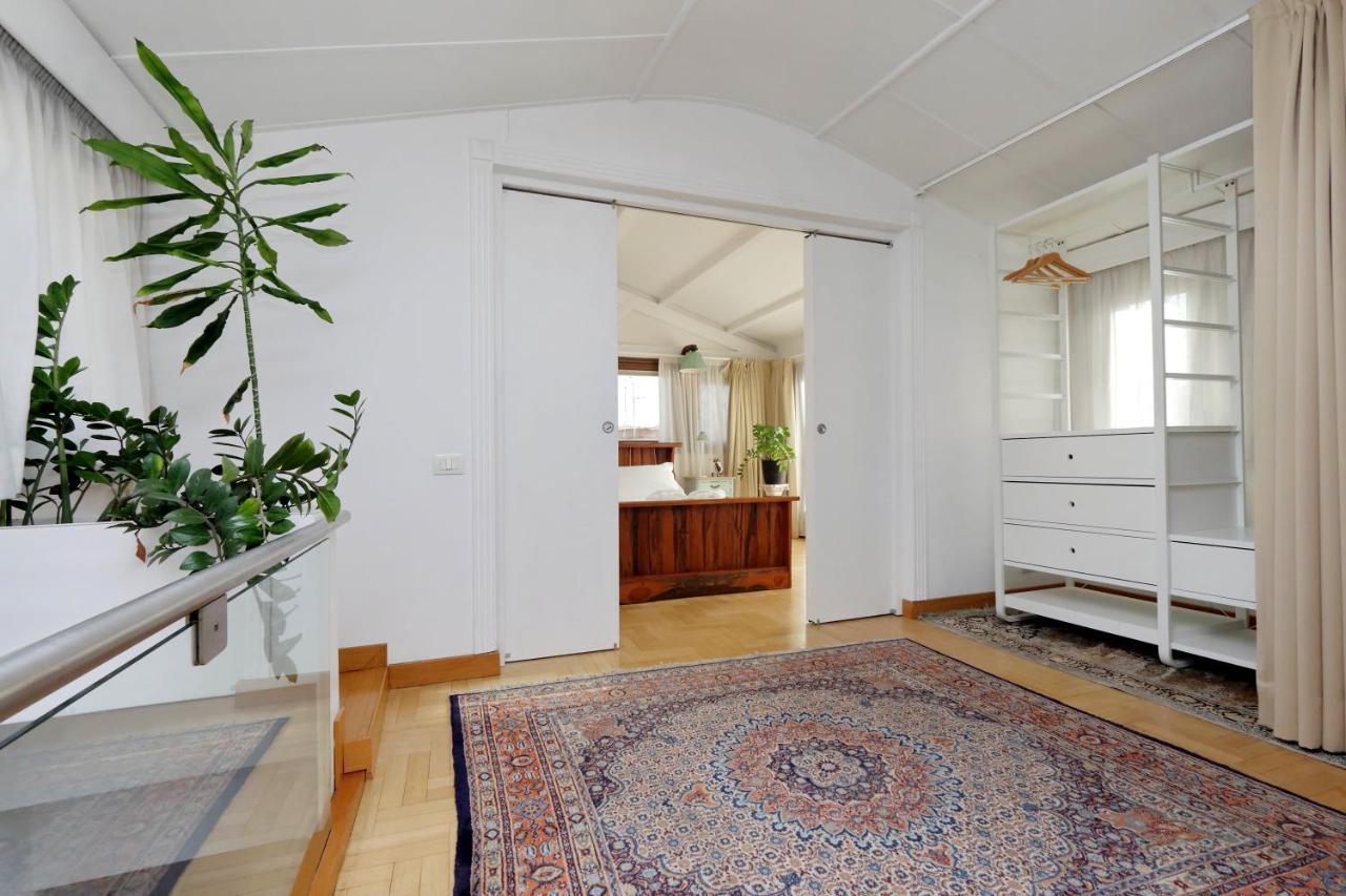 Frattina Family Romantic Superior Suite Exterior foto