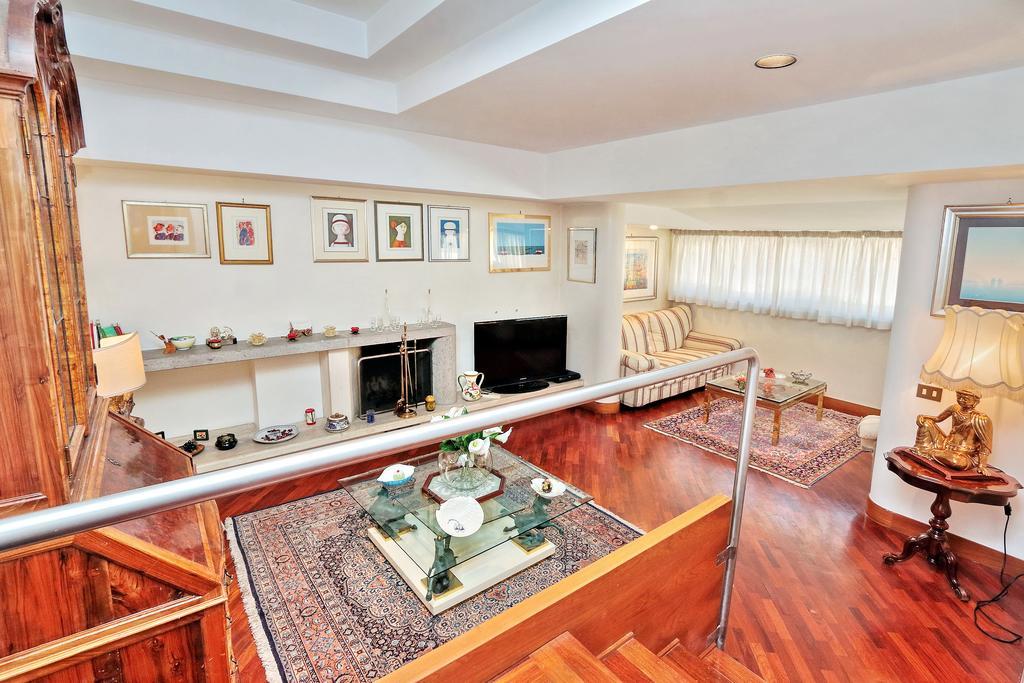 Frattina Family Romantic Superior Suite Exterior foto